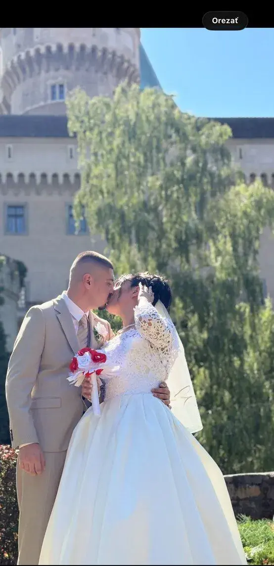 Nádherne svadobné saty