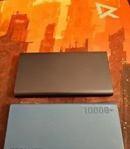 Dve powerbanky Xiaomi a Promate 10 000 mAh