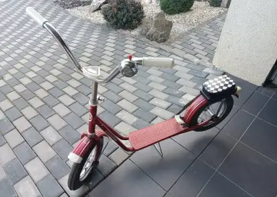 Retro kolobežka