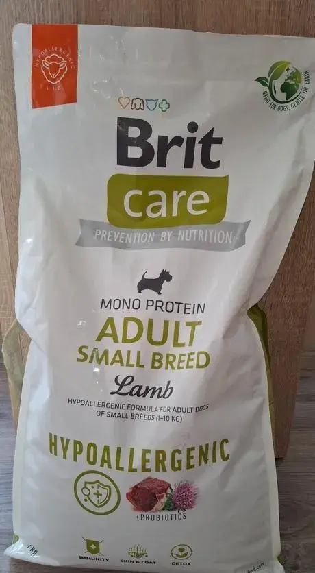 Granuly pre psov Brit Care Adult Lamb/jahňa 7 kg