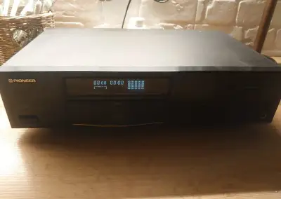 CD player Pioneer CD-S501