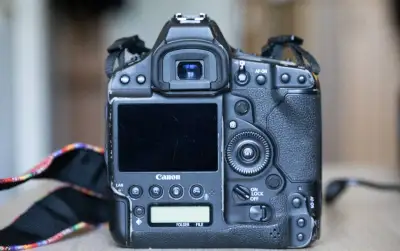 CANON 1DX MARK II