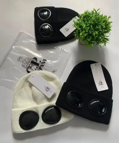 Čiapka CP Company • Veľkosť: One Size • , obal, nova