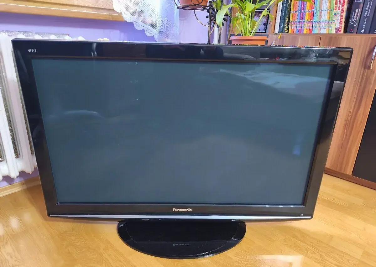 Panasonic Viera 42"