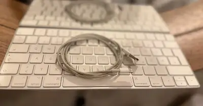 Klávesnica Apple Magic Keyboard - EN