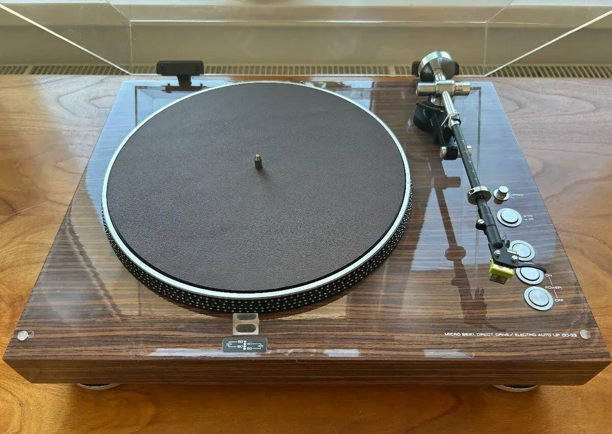 gramofón Micro Seiki DD-33