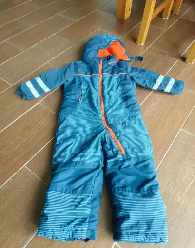 Zimná kombinéza