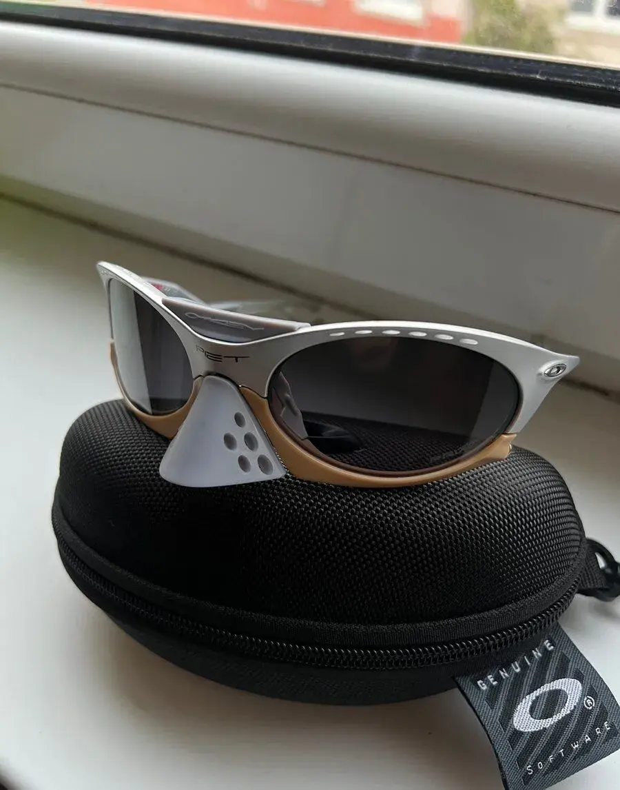 Oakley x Piet Plantaris Okuliare