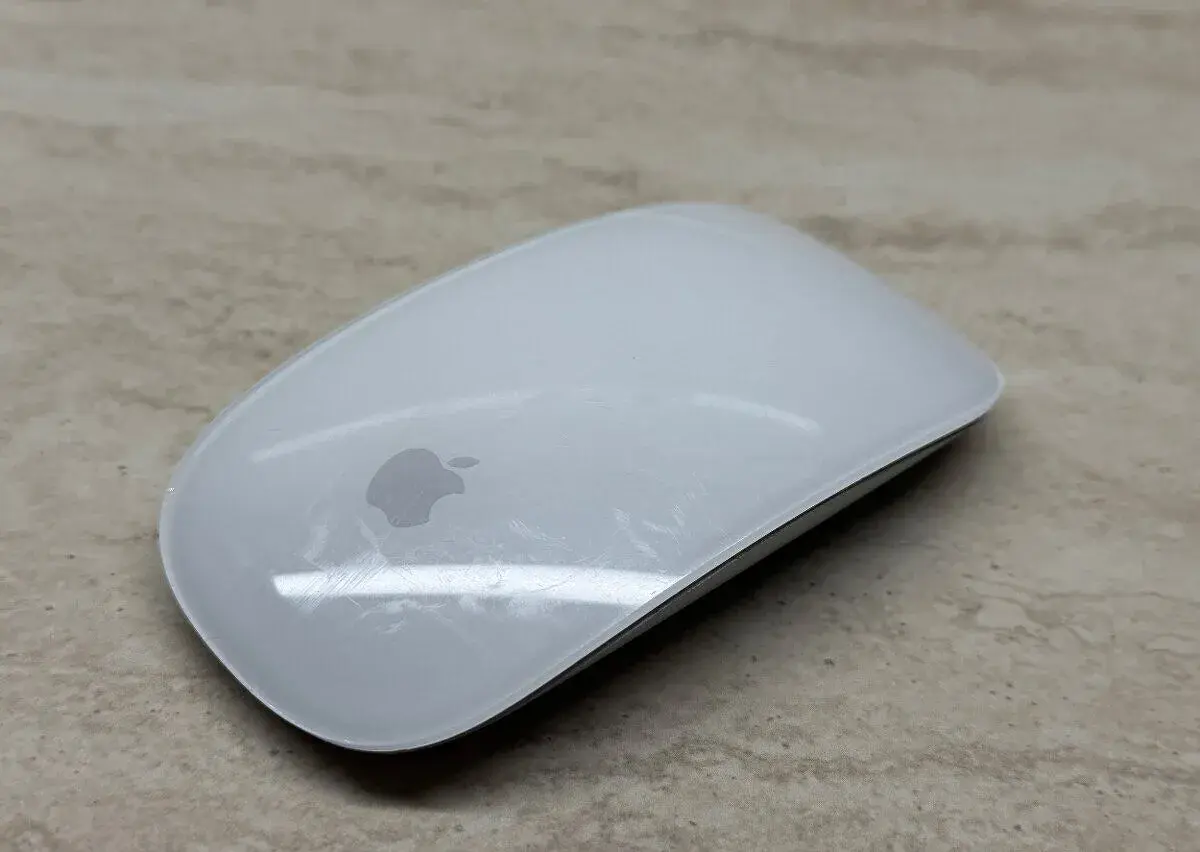 Apple Magic Mouse 2