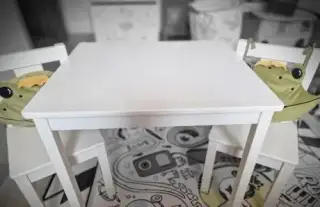 IKEA detsky stolik +2 stolicky
