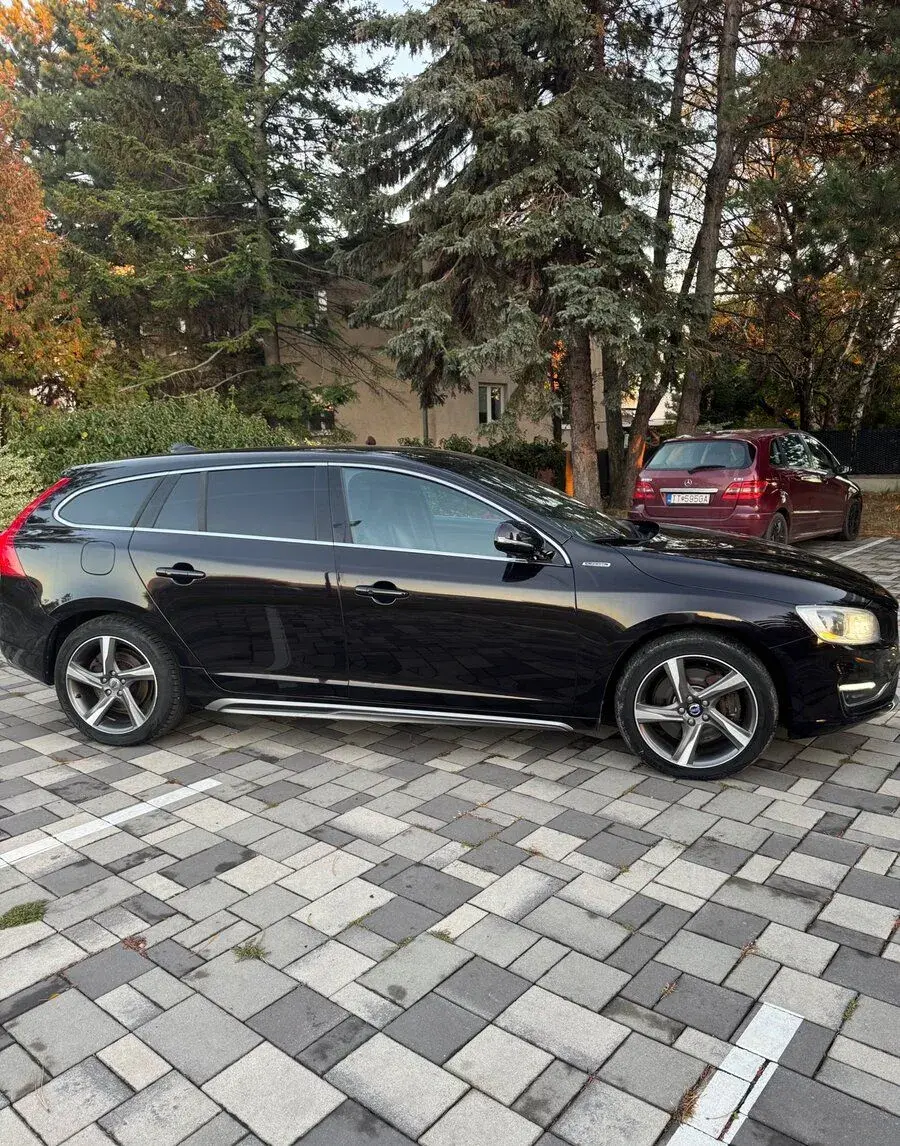 Volvo V60 – 2014