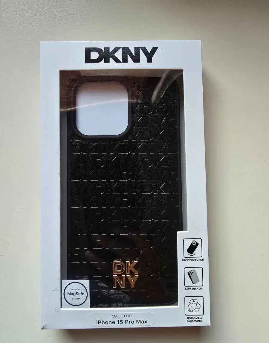Nový DKNY kryt na Iphone 15 ProMax