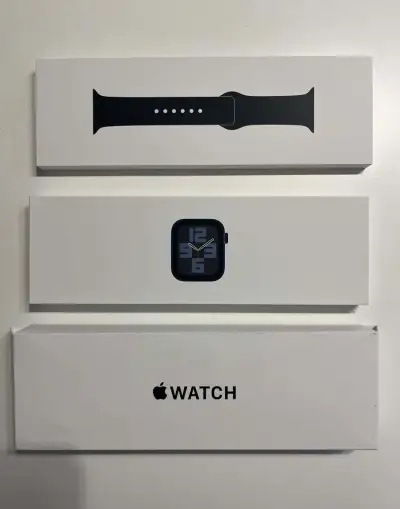 Apple Watch SE 44mm v záruke