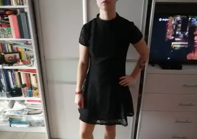 Dámske čierne čipkové šaty zn. Zara