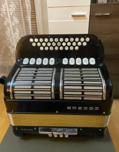 Heligonka Hohner Ouverture V CF 5hlas + kufor