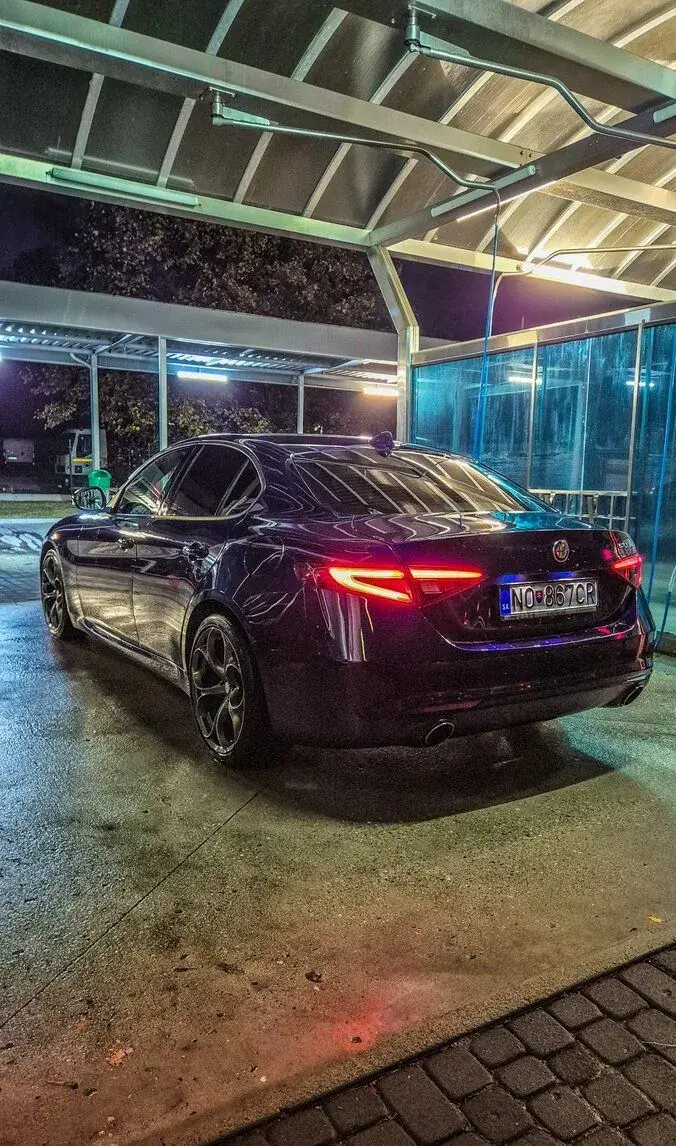 Alfa Romeo Giulia – 2018, 132 393 km