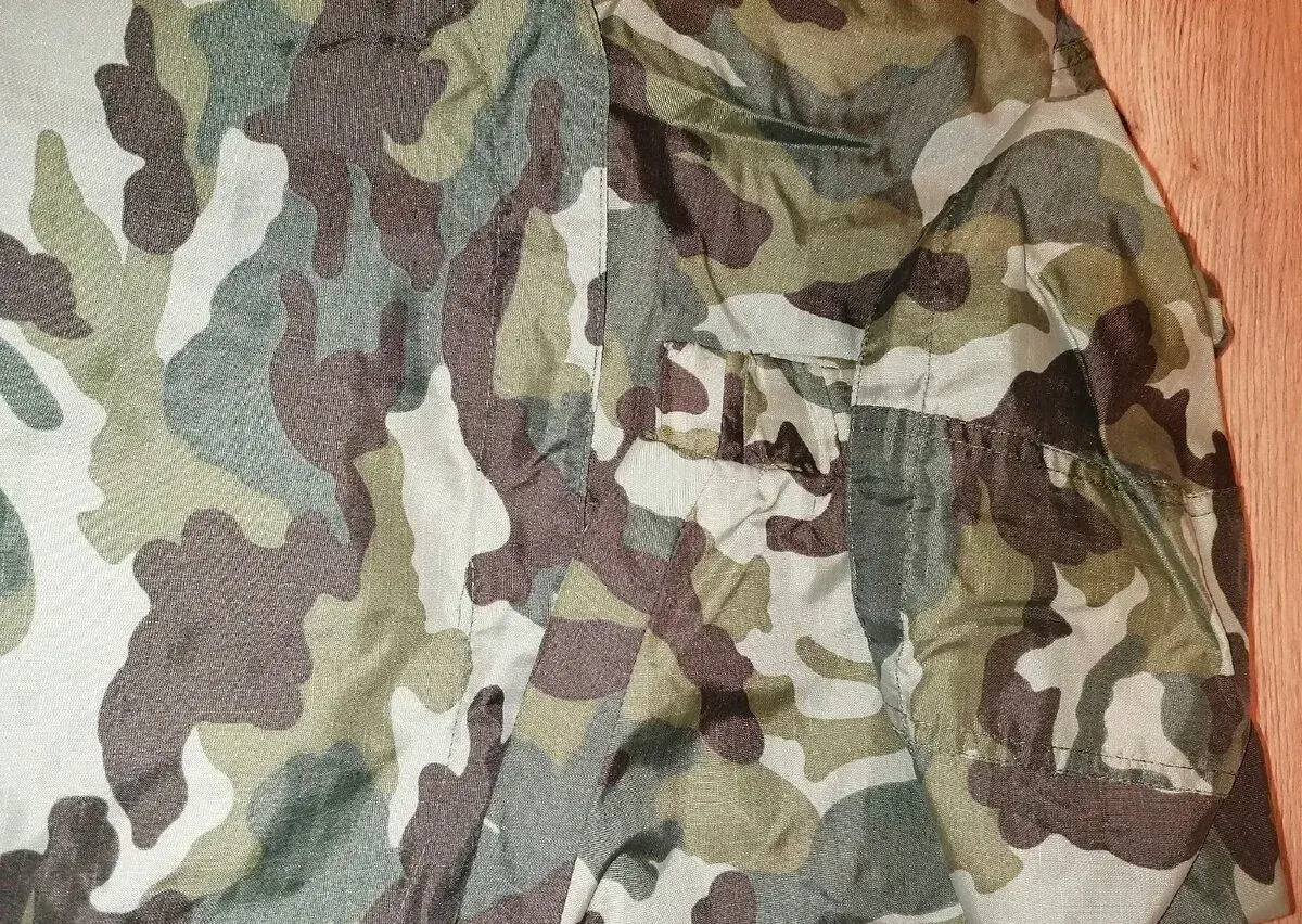 Maskáčova bunda, v 5-6rokov