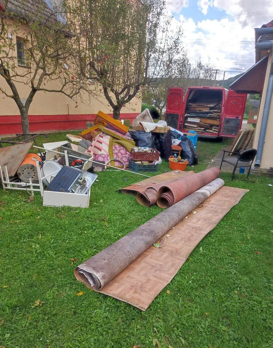 VYPRATAVACIE SLUŽBY NON-STOP.