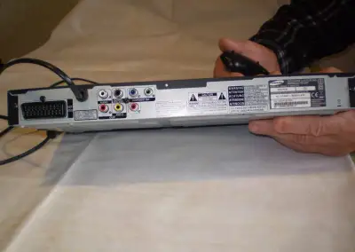 prehrávač Samsung DVD - P-191 + 13filmov