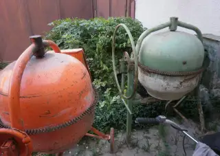miešačka stavebna220v