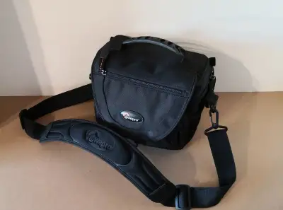 Brašňa Lowepro