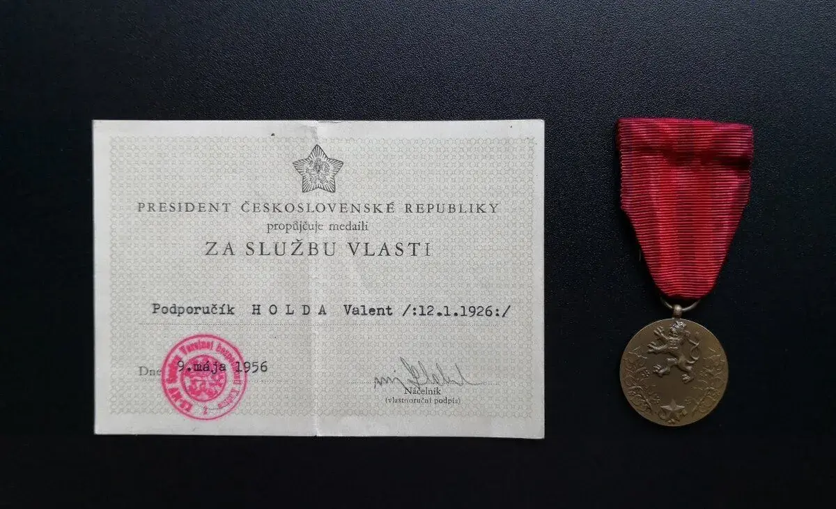 Pamätná medaila za službu vlasti
