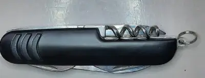 Multifunkčný vreckový nôž