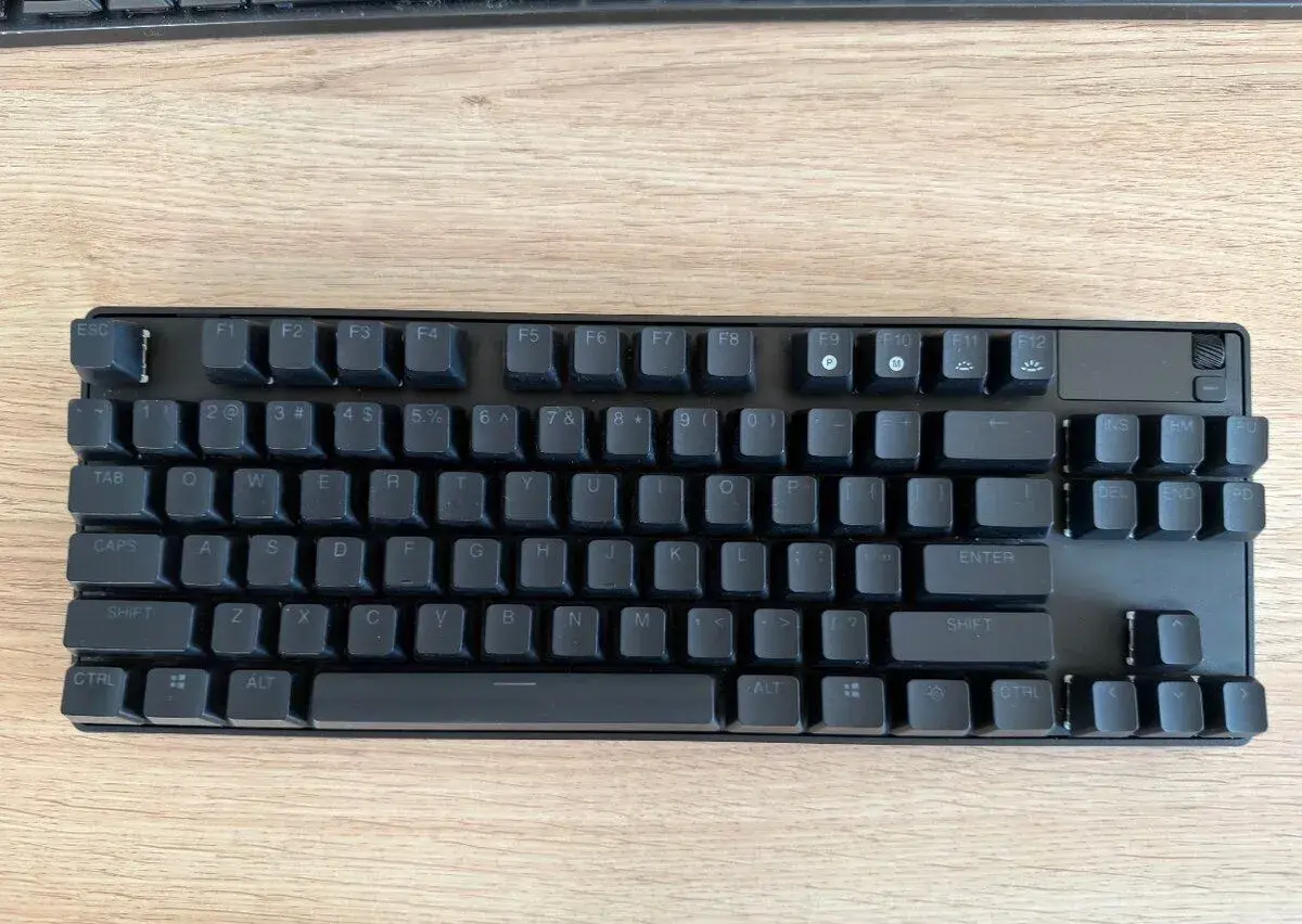 SteelSeries Apex Pro TKL Wireless Gen 3 – mechanická