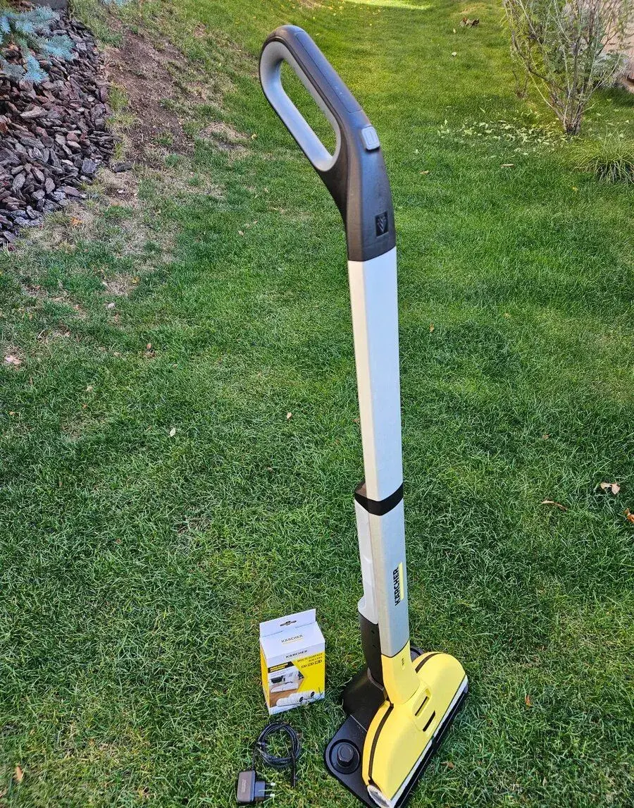Karcher EWM 2 čistič podláh
