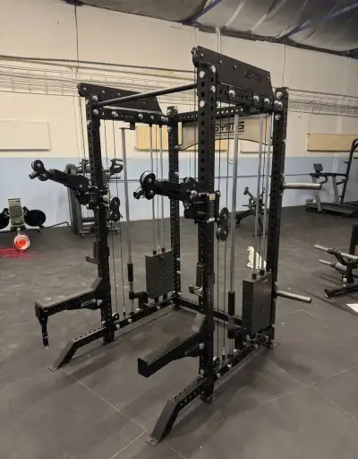 Nový masívny Power rack (protismerné kladky)