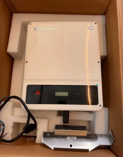 Trojfázový GoodWe GW8K\-ET 8 kW.