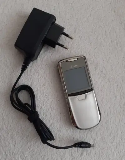 NOKIA 8800