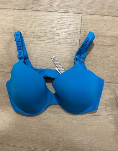 modrá logo podprsenka od Victoria’s Secret 75D