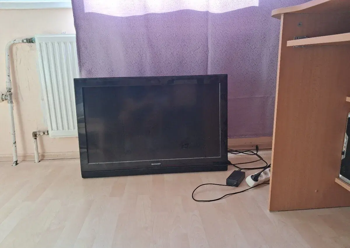 Sharp LC-32S7E 32" (81cm)