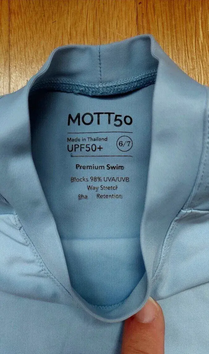 Chlapčenské plavecké tričko UPF 50+ MOTT 50