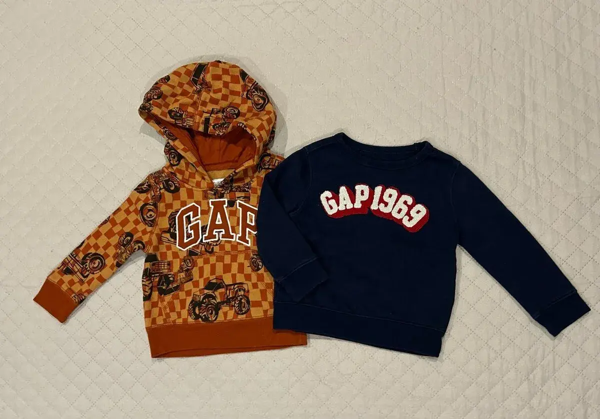 GAP mikiny