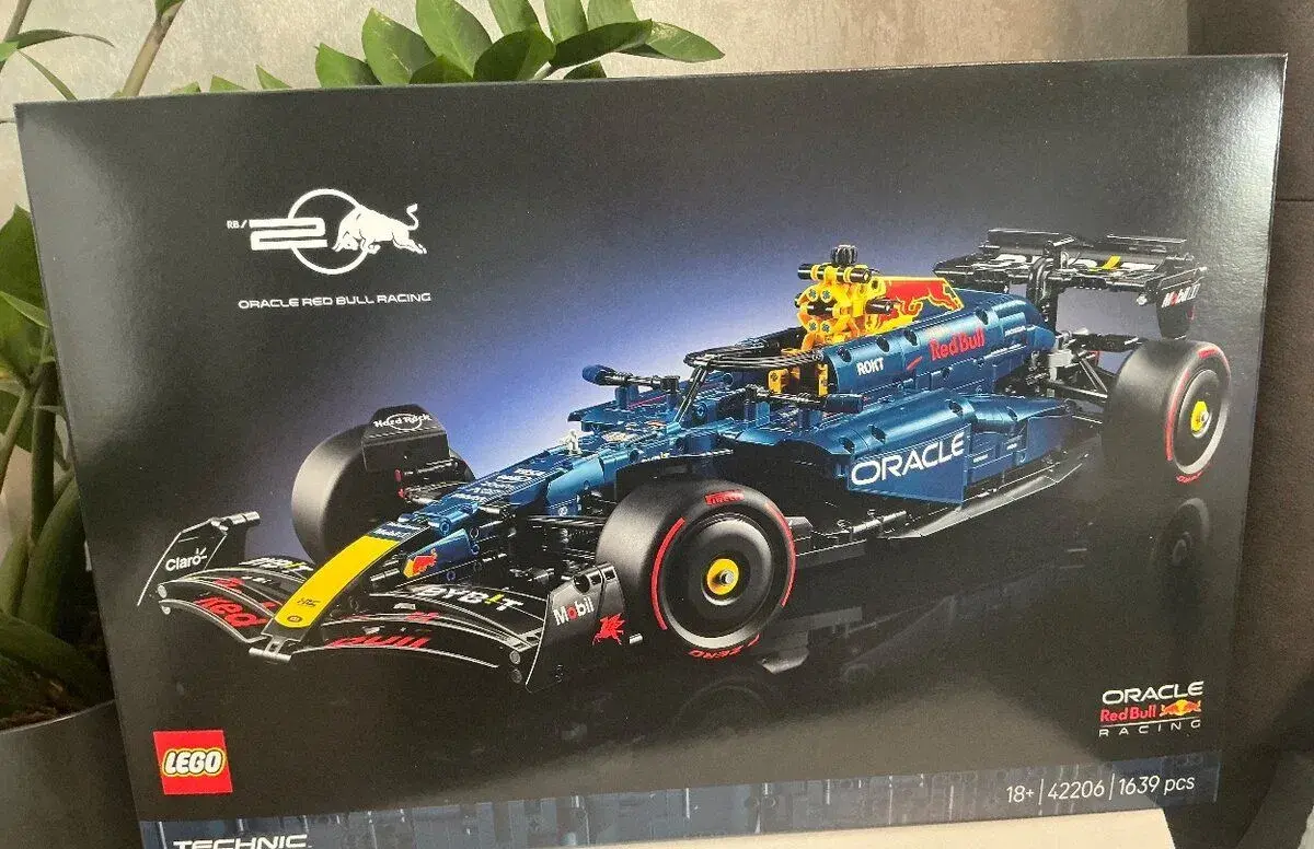LEGO® Technic 42206 Auto Oracle Red Bull Racing RB20 F1