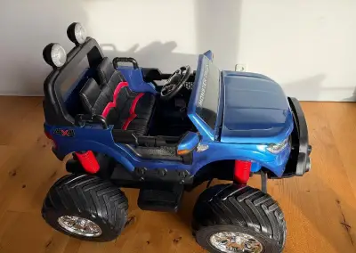 električke autíčko FORD RANGER MONSTER TRUCK 4x4
