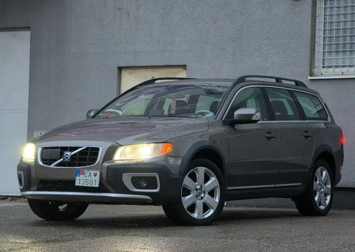 Volvo XC70 – 2009