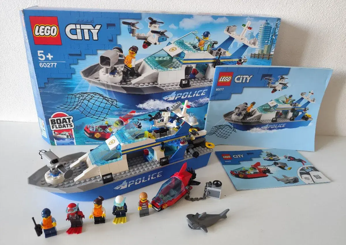 Lego City – Polícia – 60277 – Policajná hliadková loď