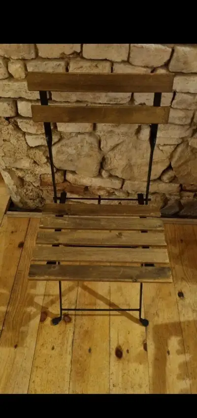 12ks Stolička