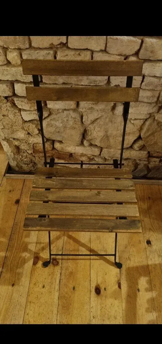 12ks Stolička