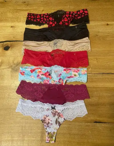 Vyššia rada XS Victoria’s Secret /PINK