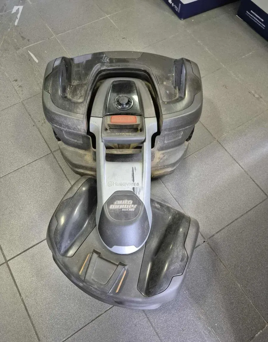Husqvarna automower 435X AWD
