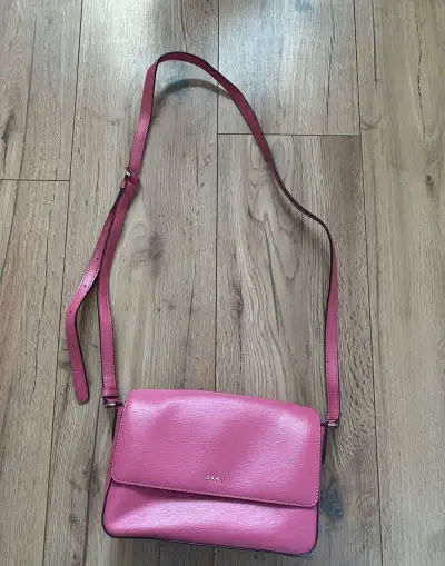 Damska crossbody kabelka Dkny