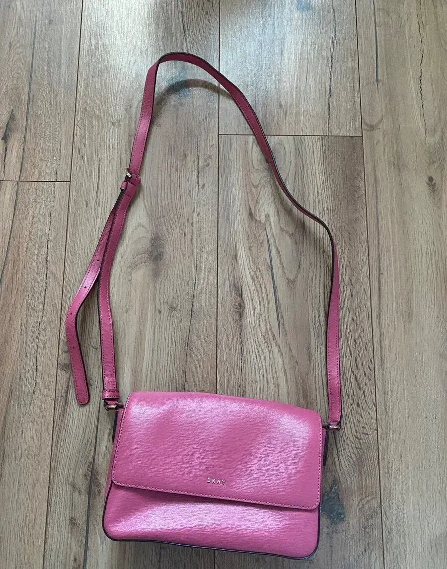 Damska crossbody kabelka Dkny