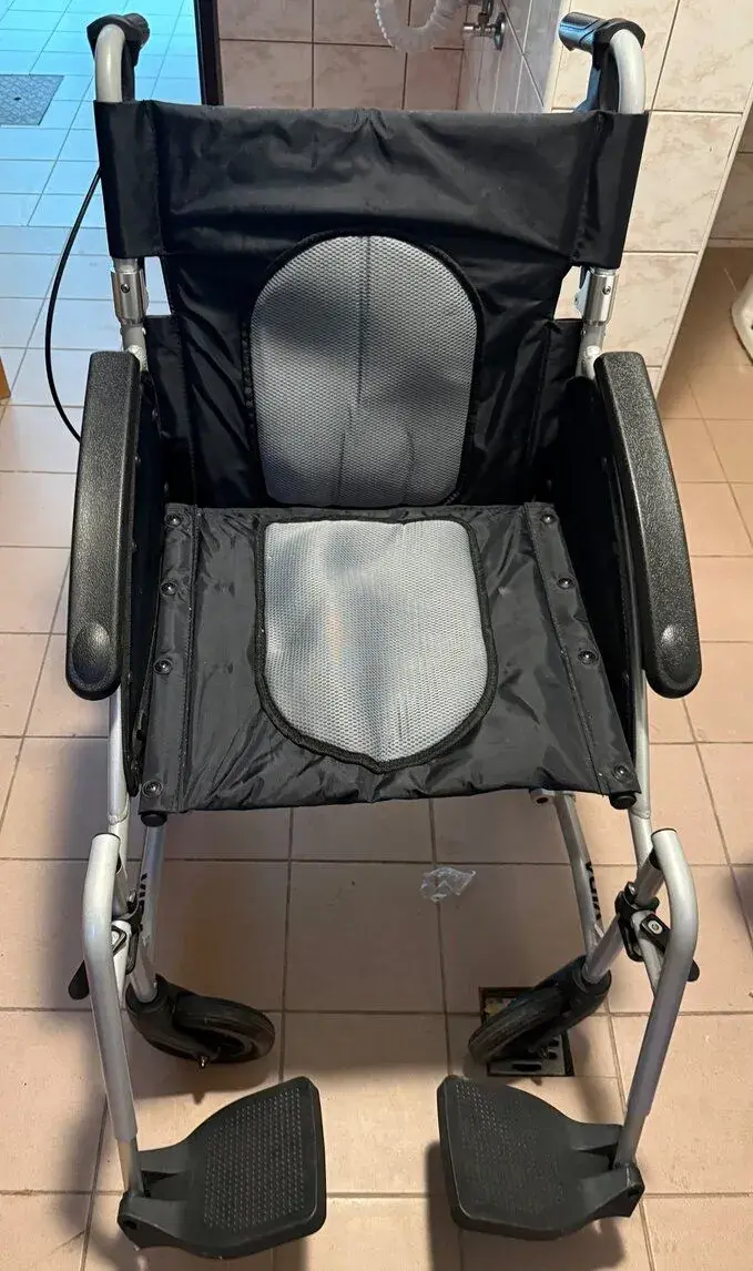 Invalidny vozik