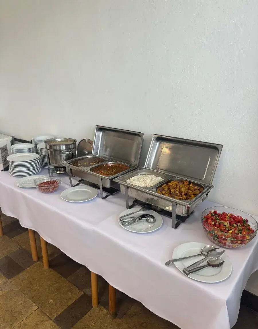 Catering, svadba, oslava, firemné akcie, pečené prasiatko