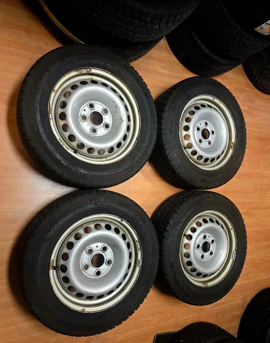Plechove disky 5x120 R16 a zimne pneu