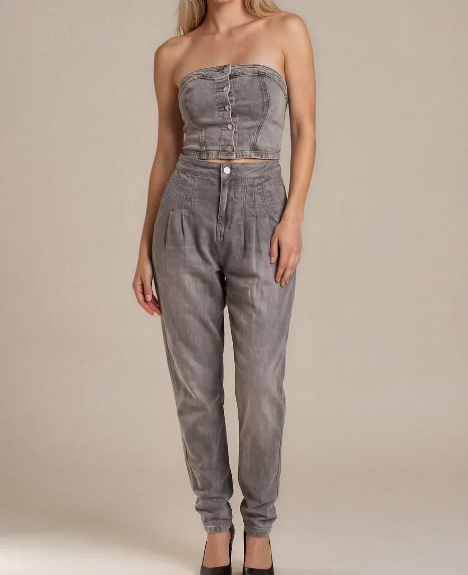 Dámske baggy džínsy so zníženým sedom Gestuz + top H&M